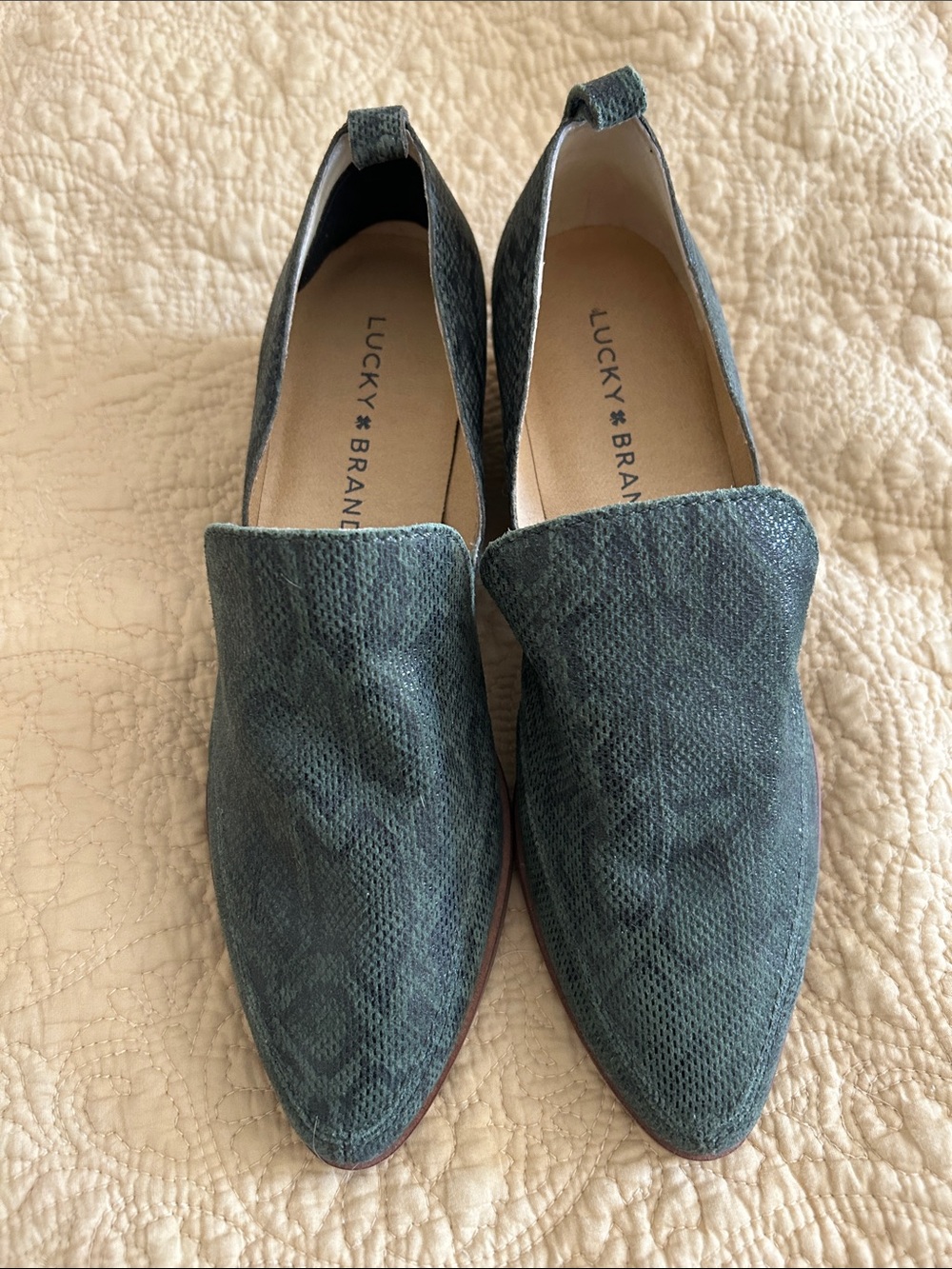 Lucky Brand Green Teal Snake-Embossed Pointed Slip-On Flats